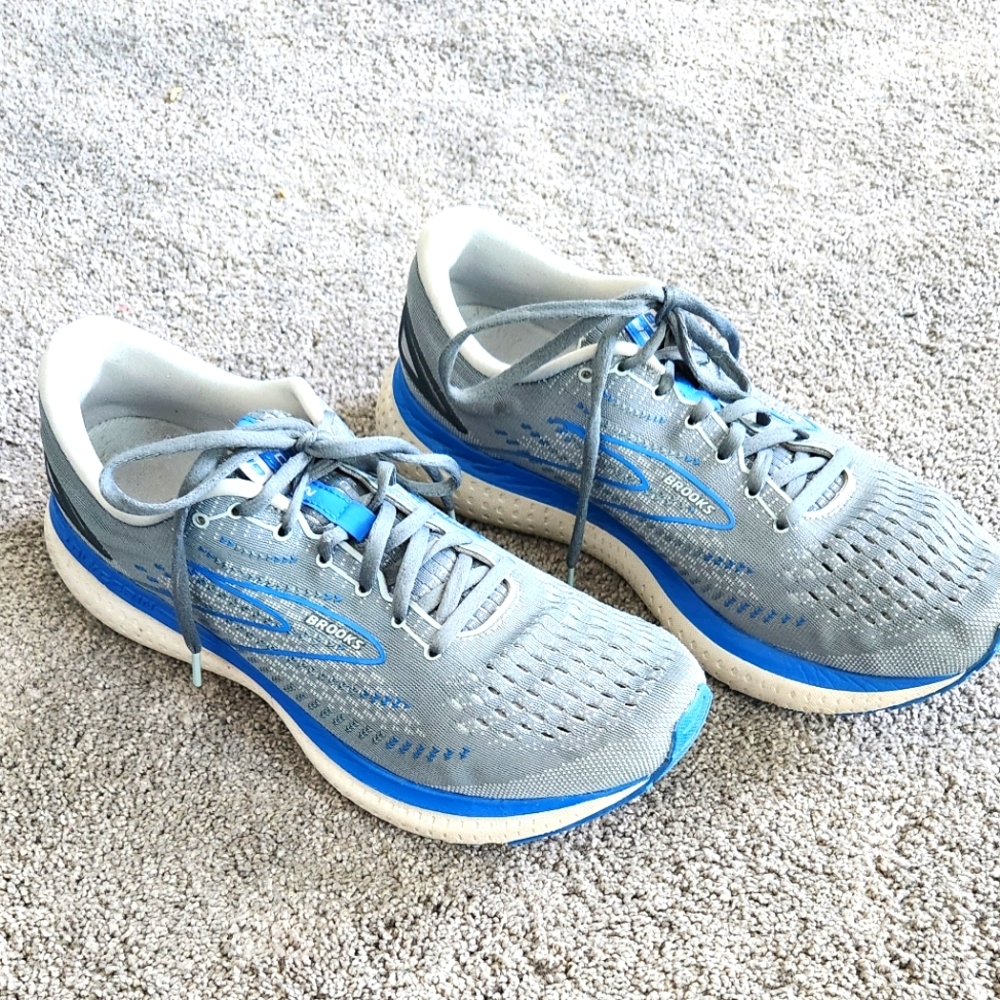 Brooks Mens Running shoes